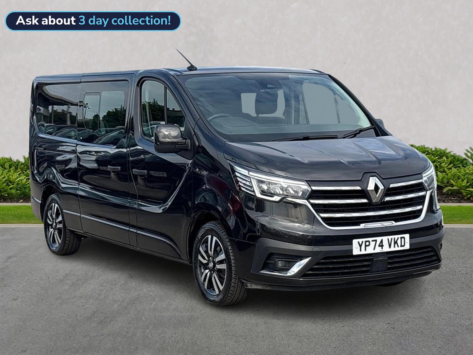 RENAULT TRAFIC LWB DIESEL Ll30 Blue Dci 170 Extra Sport[Safety] Crew Van Edc
