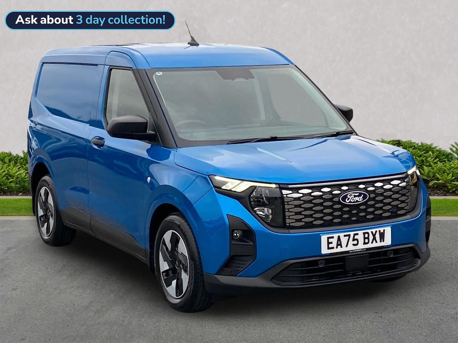 FORD E-TRANSIT COURIER 100Kw 43Kwh Trend Van Auto