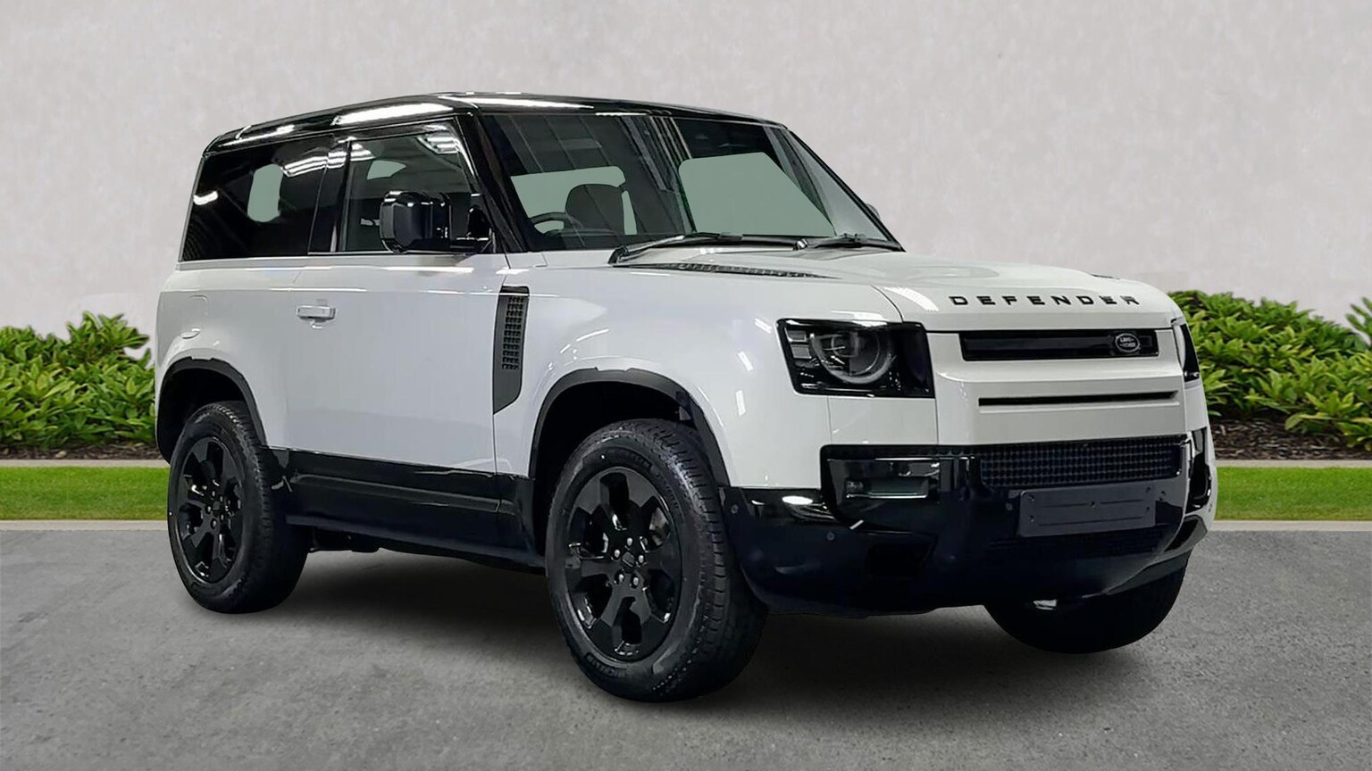 LAND ROVER DEFENDER DIESEL ESTATE 3.0 D250 X-Dynamic Se 90 3Dr Auto