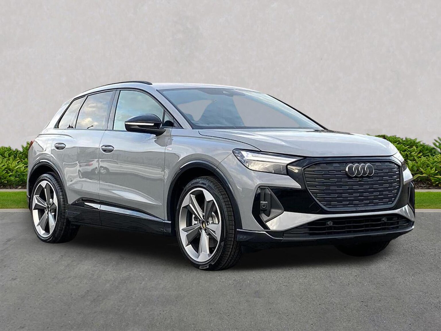 AUDI Q4 E-TRON ESTATE 250Kw 55 Quattro 82Kwh Black Edition 5Dr Auto (09/2023 - 03/2026)