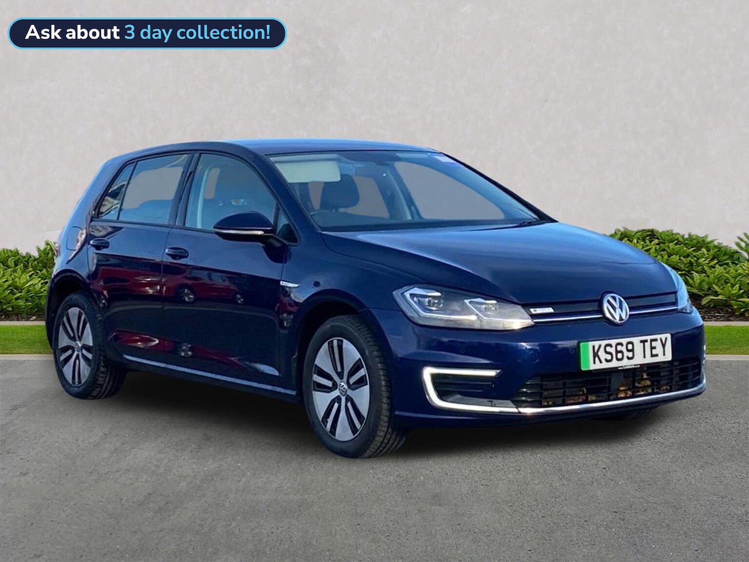 VOLKSWAGEN GOLF ELECTRIC HATCHBACK 35.8kWh e-Golf Hatchback 5dr Electric Auto (136 ps)