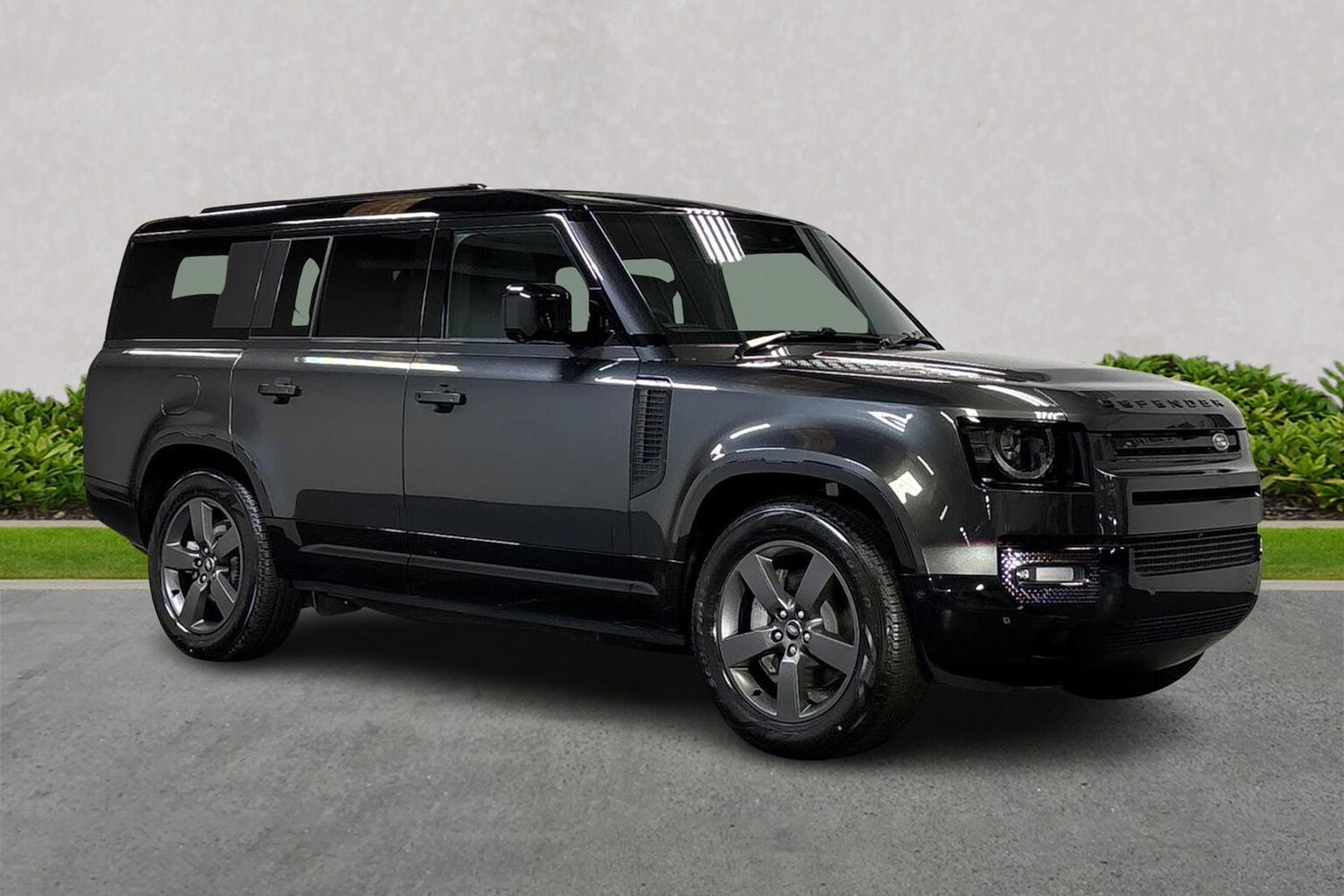 LAND ROVER DEFENDER DIESEL ESTATE 3.0 D350 X-Dynamic Hse 130 5Dr Auto
