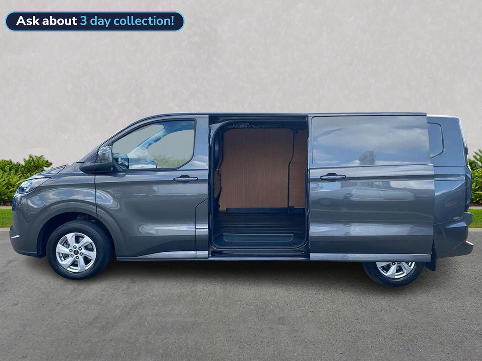 FORD TRANSIT CUSTOM 320 L2 PETROL FWD 2.5 320 Duratec 11.8Kwh Limited Panel Van 5Dr Petrol Plug-In Hybrid Auto L2 Euro 6 (232 Ps)
