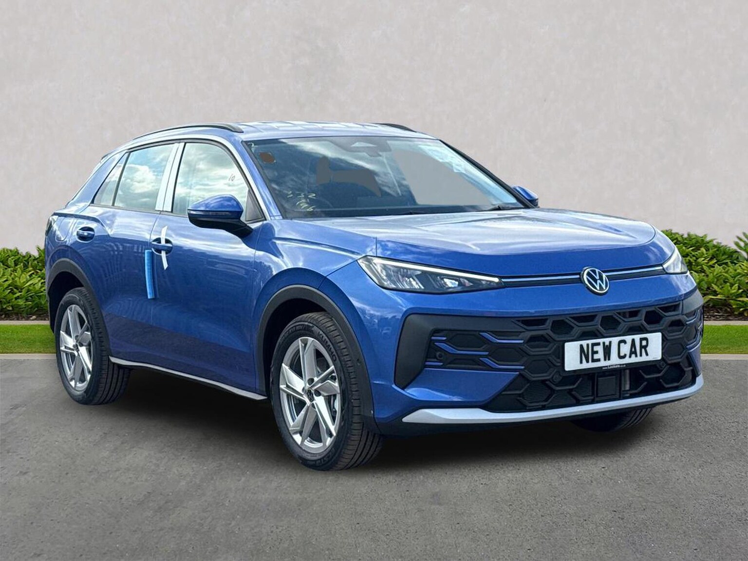 VOLKSWAGEN T-ROC HATCHBACK 1.5 Etsi Life 5Dr Dsg