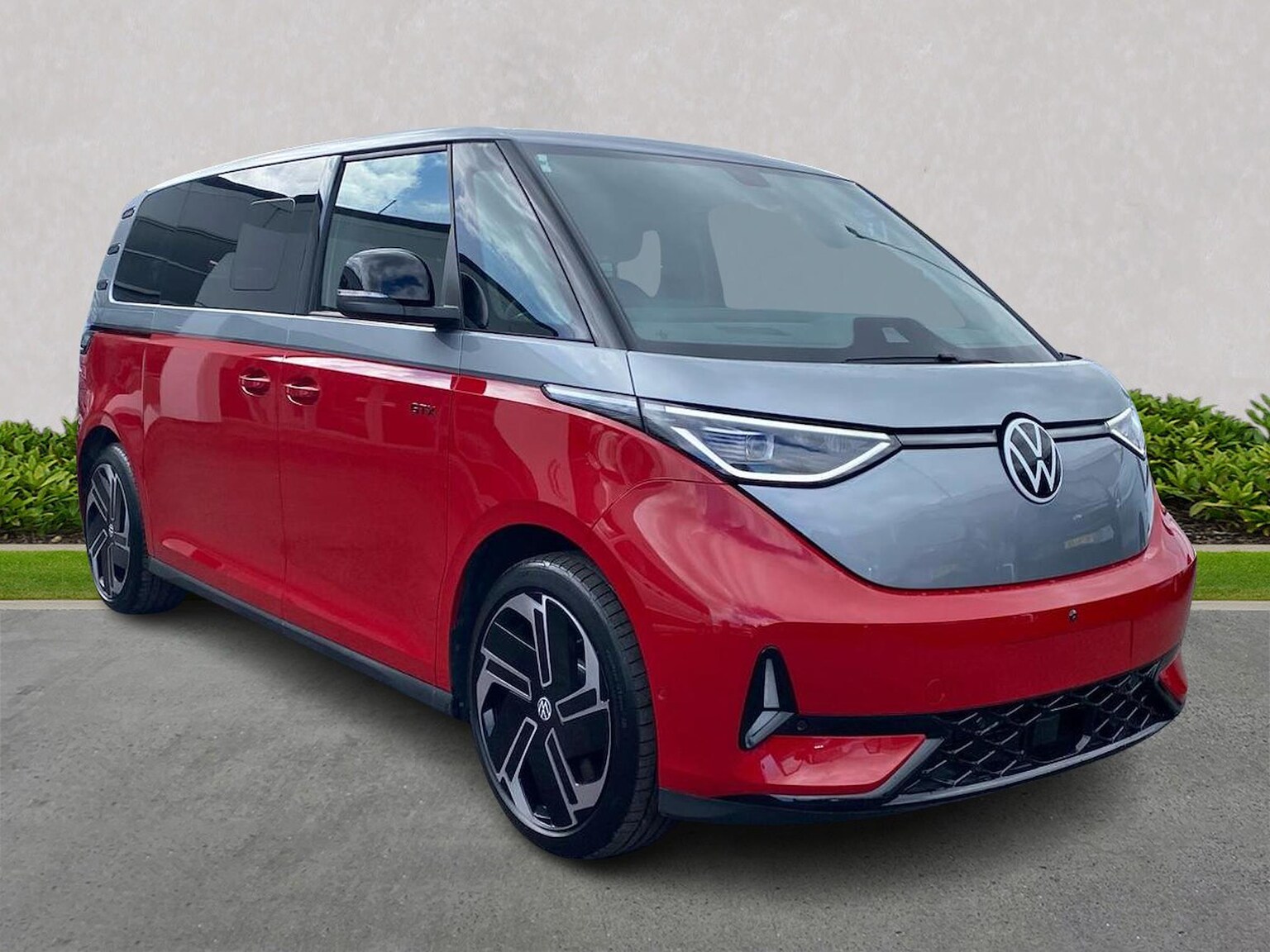 VOLKSWAGEN ID. BUZZ ESTATE 250Kw Gtx Pro 86Kwh 5Dr 4Motion Lwb Auto [6 Seat]