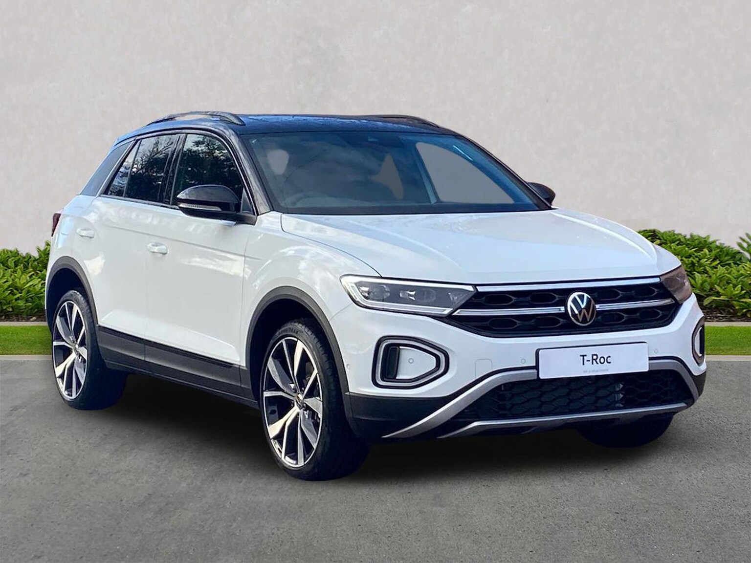 VOLKSWAGEN T-ROC HATCHBACK 1.0 Tsi 115 Style Design 5Dr (05/2025 - 10/2025)