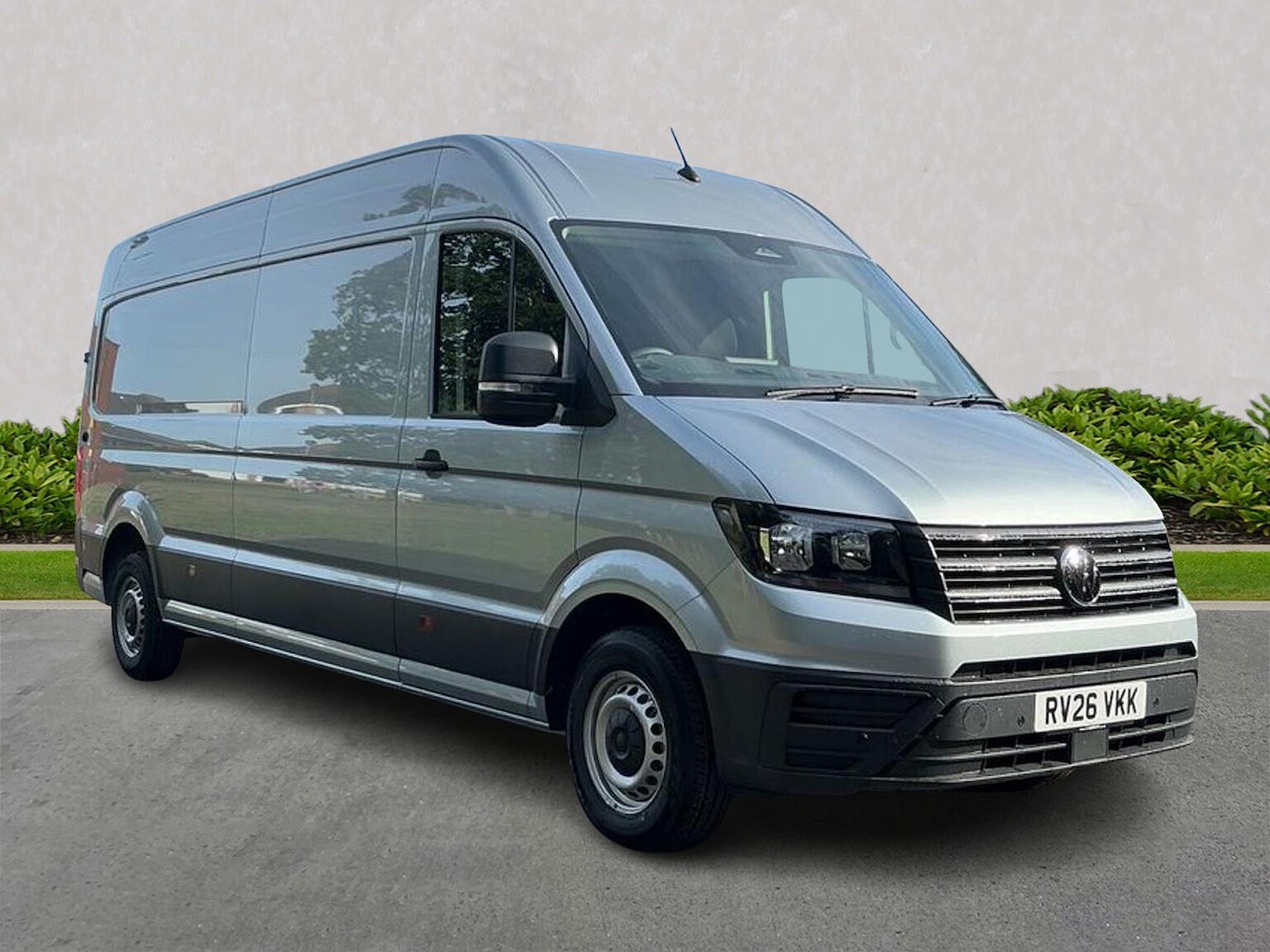 VOLKSWAGEN CRAFTER CR35 MWB DIESEL FWD 2.0 Tdi 140Ps Commerce Plus High Roof Van
