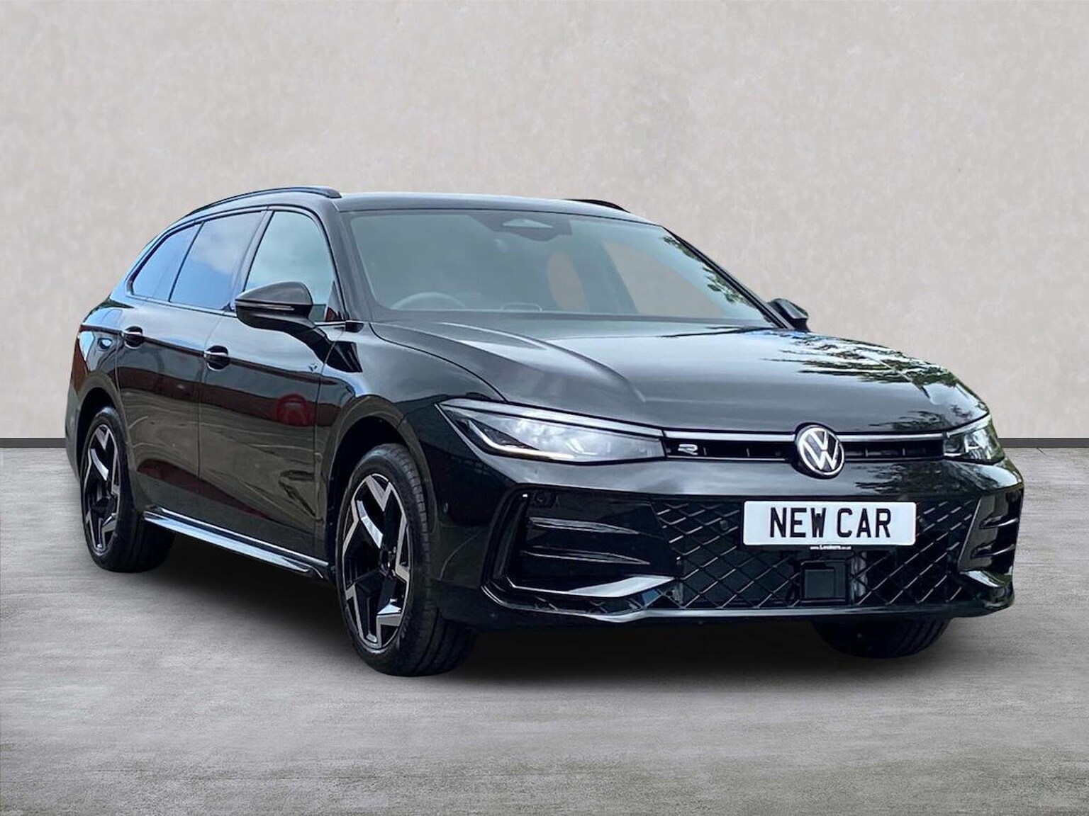 VOLKSWAGEN PASSAT ESTATE 1.5 Etsi R-Line 5Dr Dsg