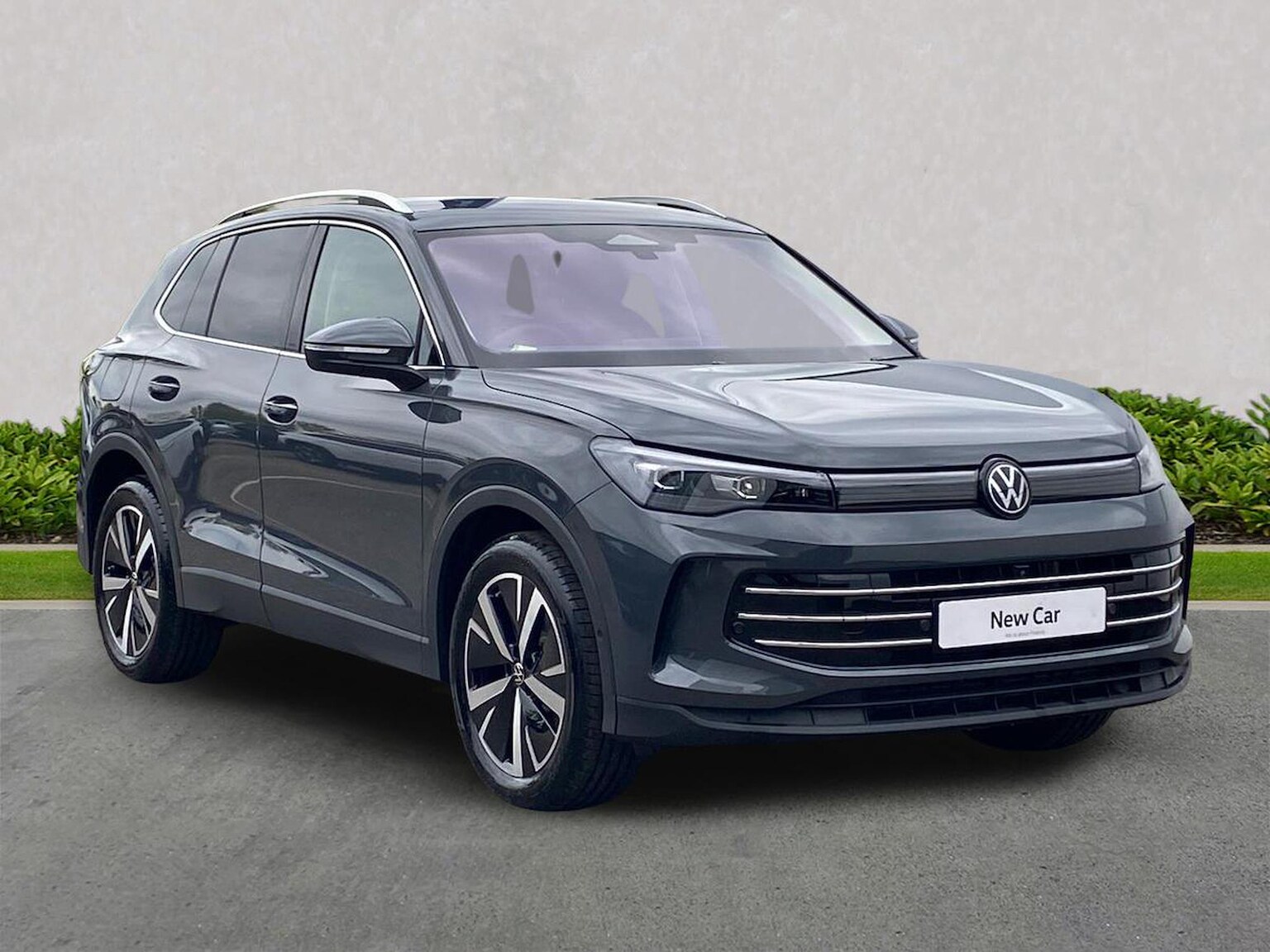 VOLKSWAGEN TIGUAN DIESEL ESTATE 2.0 Tdi Elegance 5Dr Dsg