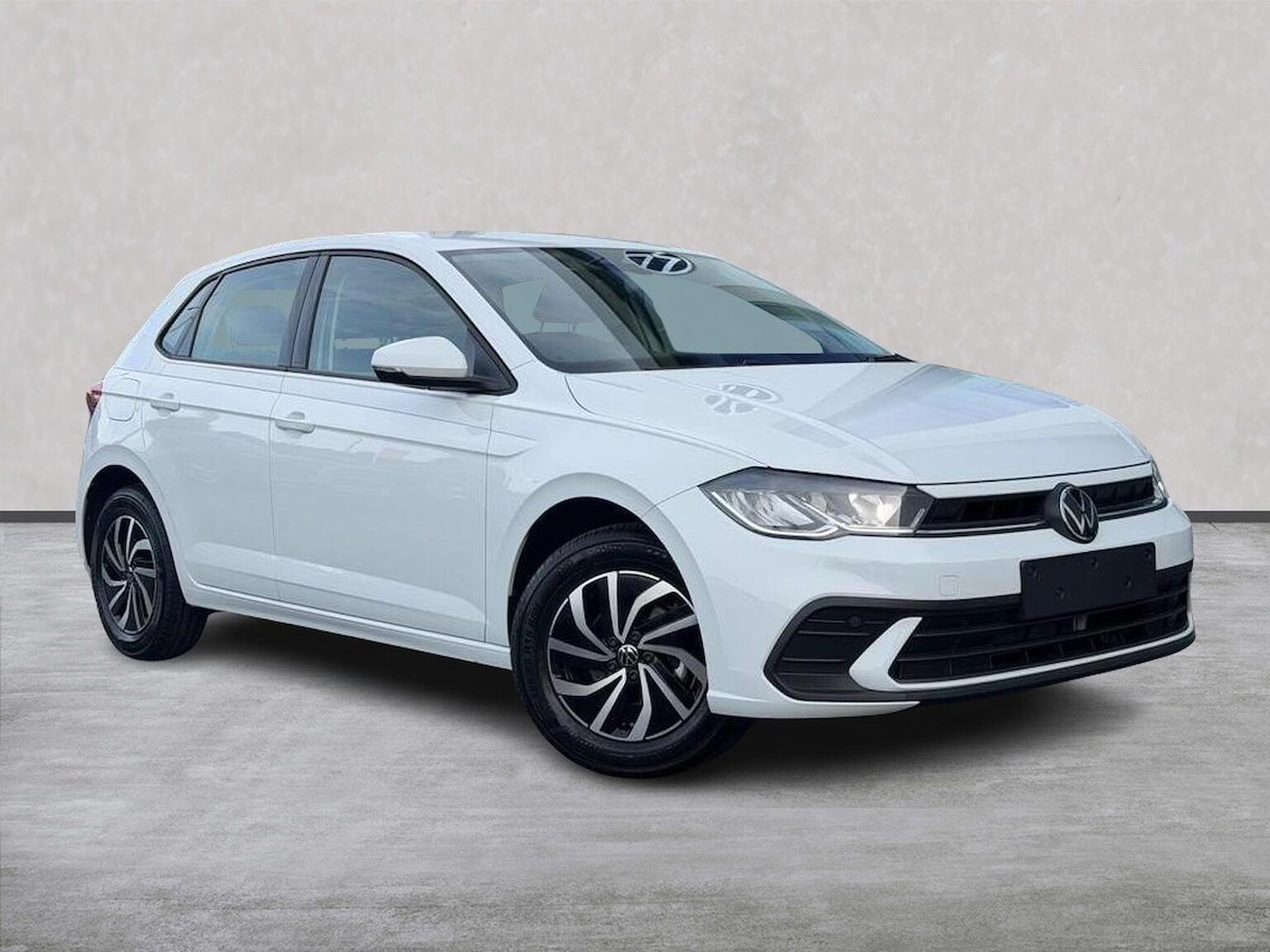 VOLKSWAGEN POLO HATCHBACK 1.0 Life 5Dr