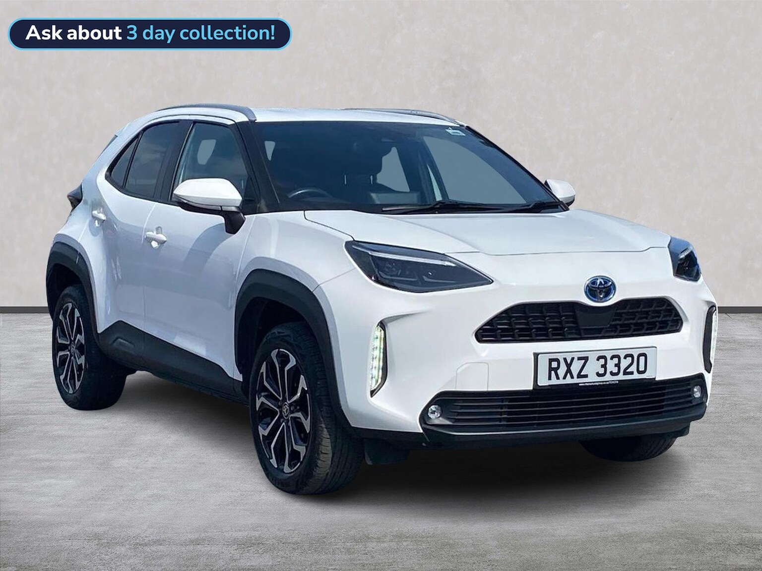 2022 TOYOTA YARIS CROSS ESTATE 2022 TOYOTA YARIS CROSS 1.5 HYBRID DESIGN 5DR CVT COMPACT STYLISH... photo