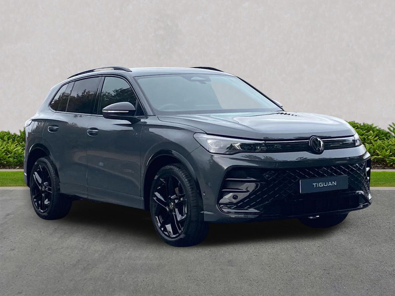 VOLKSWAGEN TIGUAN ESTATE 1.5 Etsi 150 Black Edition 5Dr Dsg [Comfort Pack]