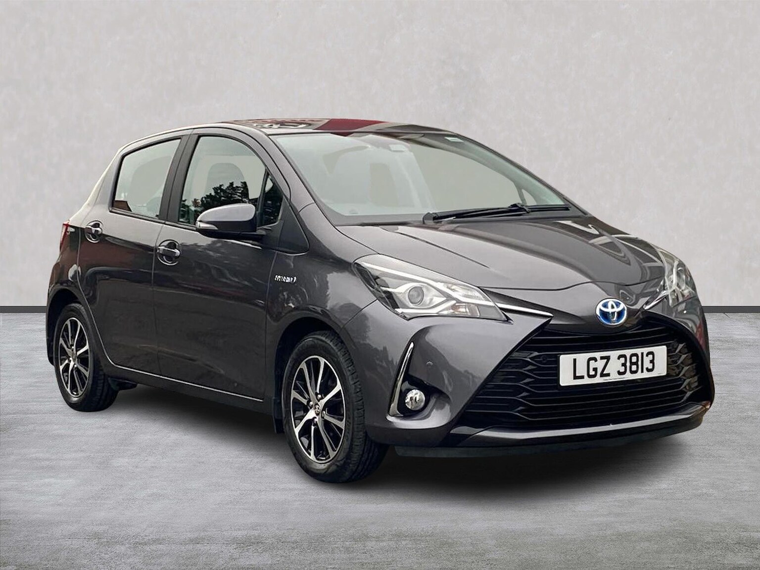 TOYOTA YARIS HATCHBACK 1.5 Vvt-H Icon Tech Hatchback 5Dr Petrol Hybrid E-Cvt Euro 6 (S/S) (100 Ps)