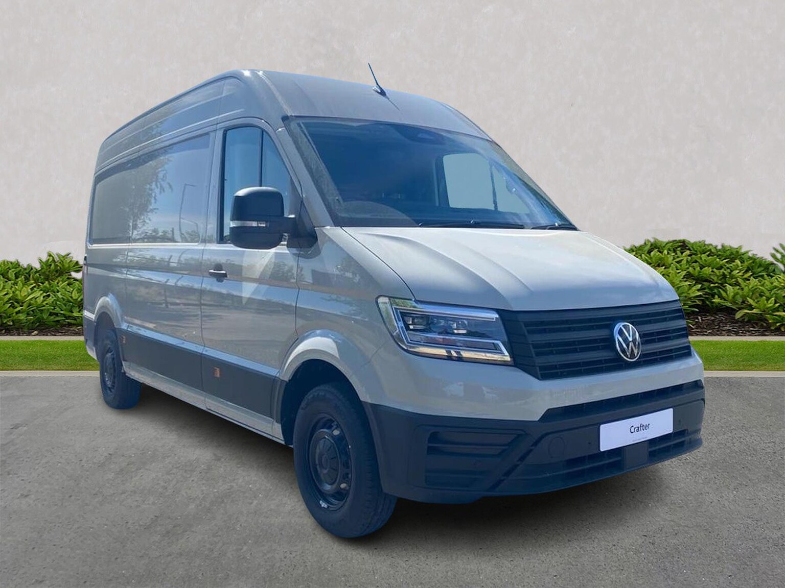 VOLKSWAGEN CRAFTER CR35 MWB DIESEL FWD 2.0 Tdi 140Ps Commerce Plus High Roof Van Auto
