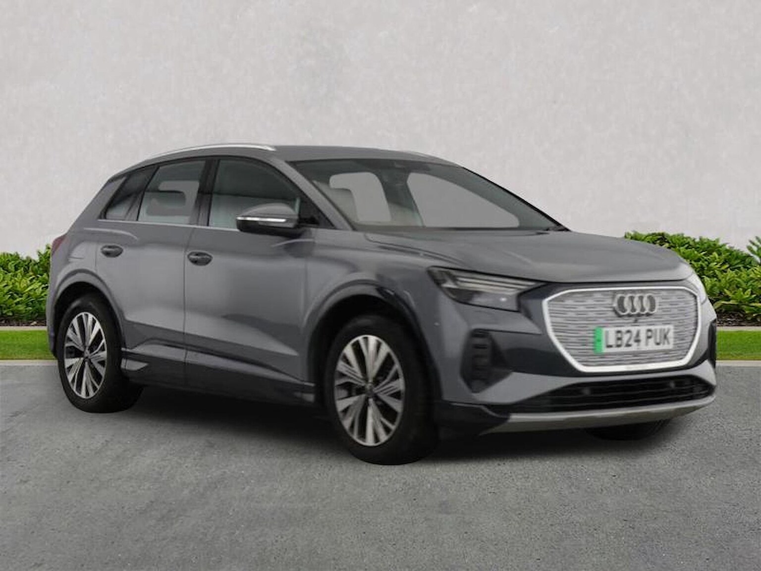 AUDI Q4 E-TRON ESTATE 210Kw 45 82Kwh Sport 5Dr Auto [Leather]
