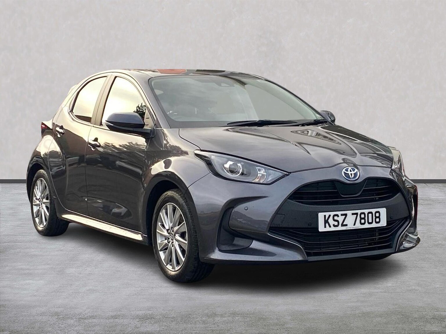 TOYOTA YARIS HATCHBACK 1.5 VVT-h Icon Hatchback 5dr Petrol Hybrid E-CVT Euro 6 (s/s) (116 ps)