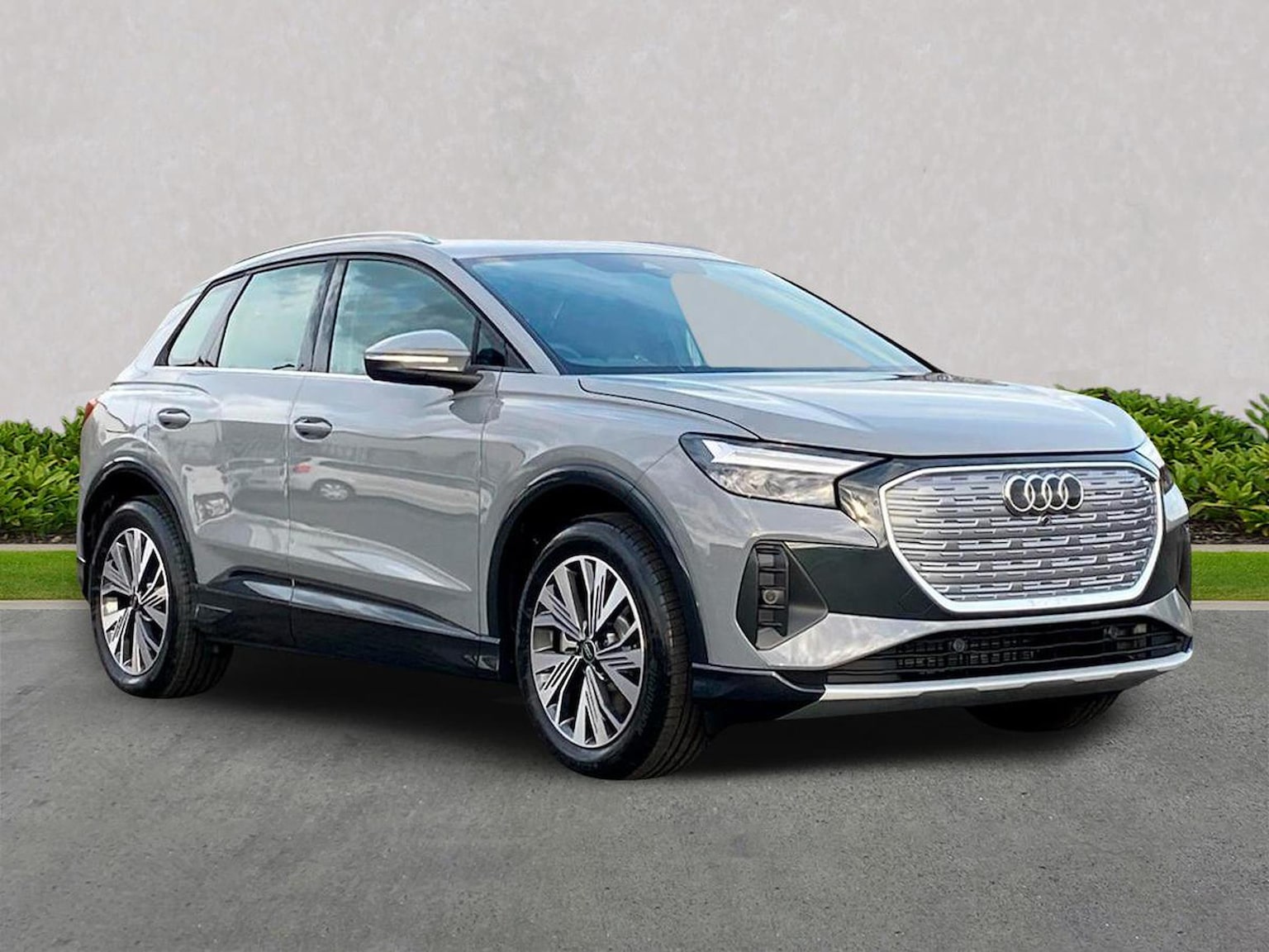AUDI Q4 E-TRON ESTATE 210Kw 45 82Kwh Sport 5Dr Auto [Leather]
