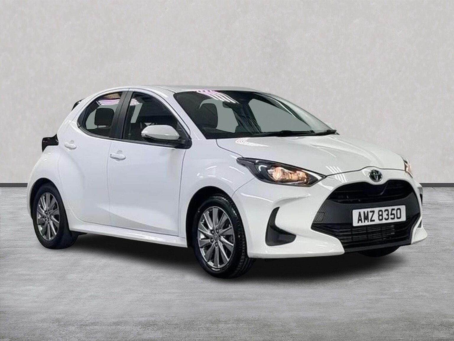 2023 TOYOTA YARIS HATCHBACK 2023 1.5 VVT H ICON HATCHBACK 5DR PETROL HYBRID E CVT... photo
