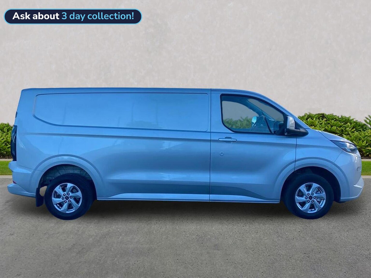 FORD TRANSIT CUSTOM 320 L2 PETROL FWD 2.5 320 Duratec 11.8Kwh Limited Panel Van 5Dr Petrol Plug-In Hybrid Auto L2 Euro 6 (232 Ps)