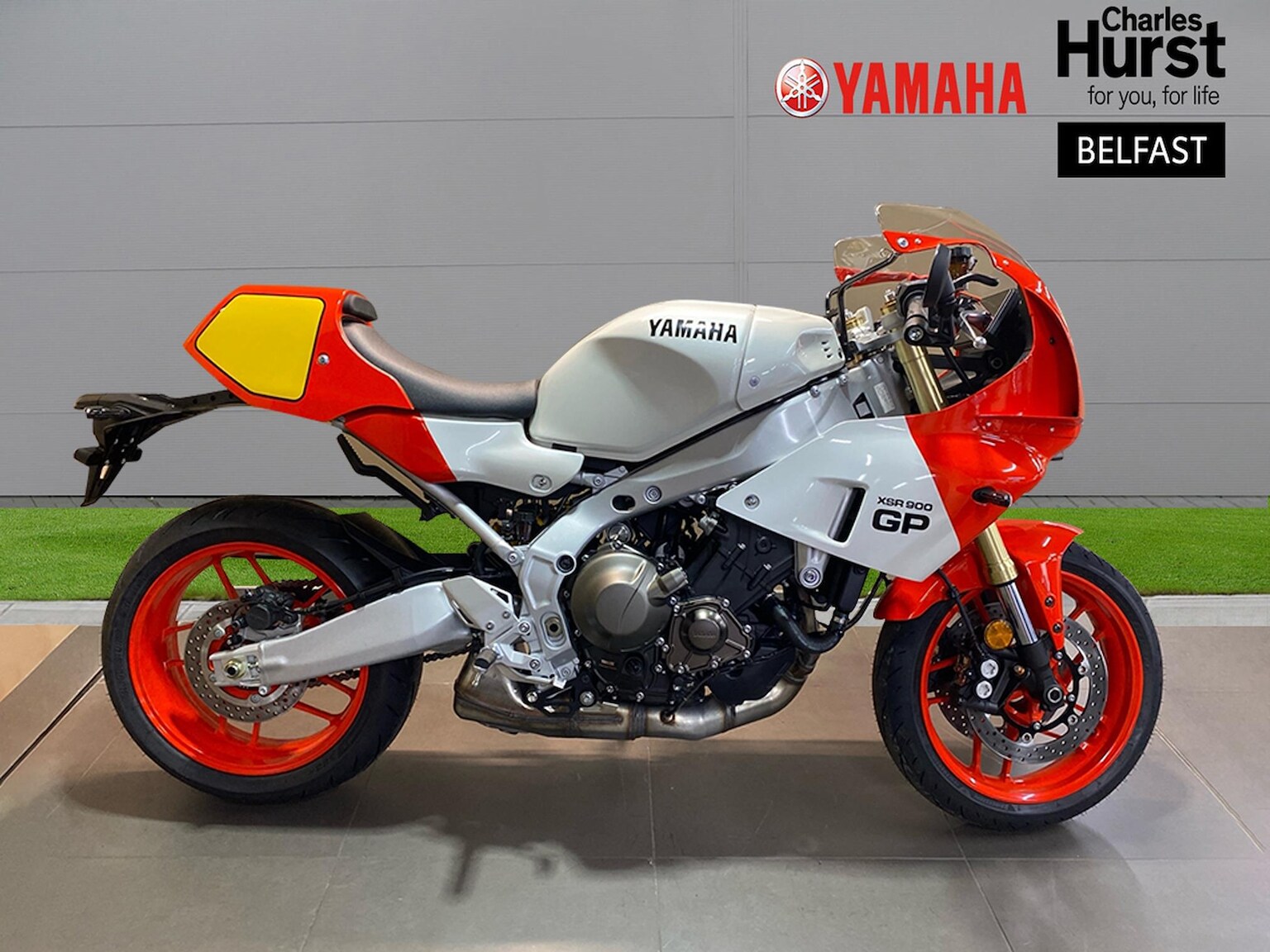 YAMAHA XSR900 GP Xsr900 Gp (24My)