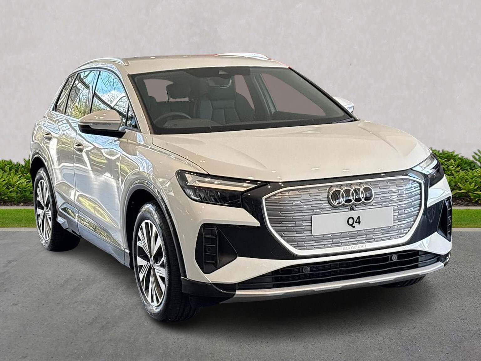 AUDI Q4 E-TRON ESTATE 150Kw 40 63Kwh Sport 5Dr Auto [Leather]