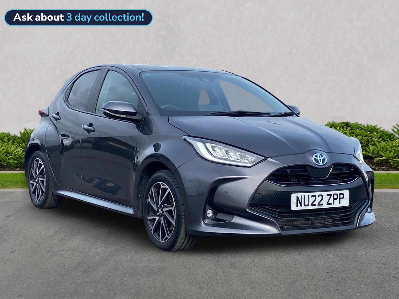 TOYOTA YARIS HATCHBACK 1.5 Hybrid Design 5Dr Cvt