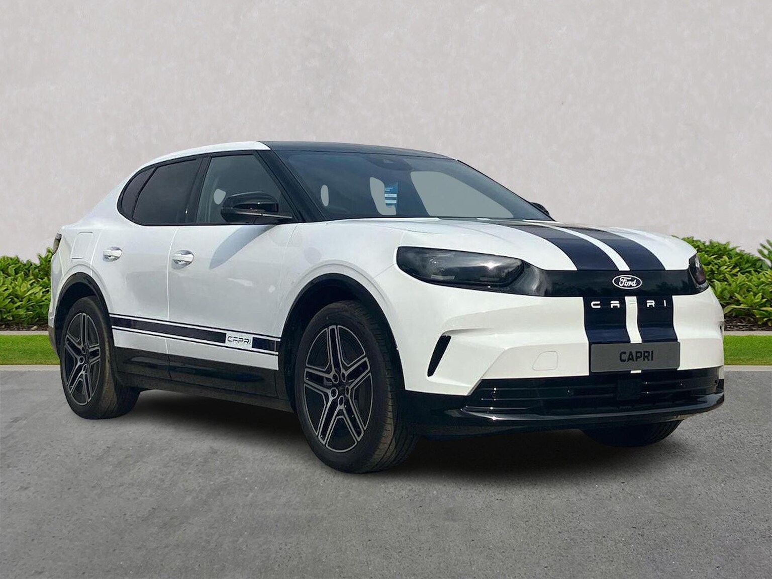New In Stock FORD CAPRI 250Kw Premium 79Kwh Awd 5Dr Auto 2025