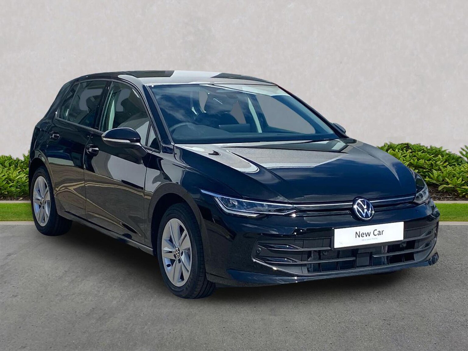 VOLKSWAGEN GOLF HATCHBACK 1.5 Tsi Life 5Dr