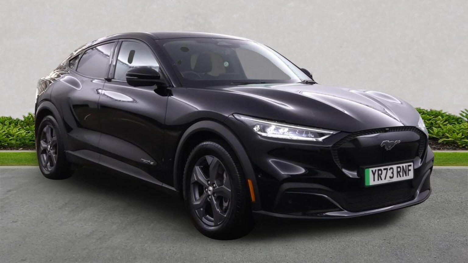 FORD MUSTANG MACH-E ESTATE Standard Range 70Kwh Suv 5Dr Electric Automatic (269 Ps)
