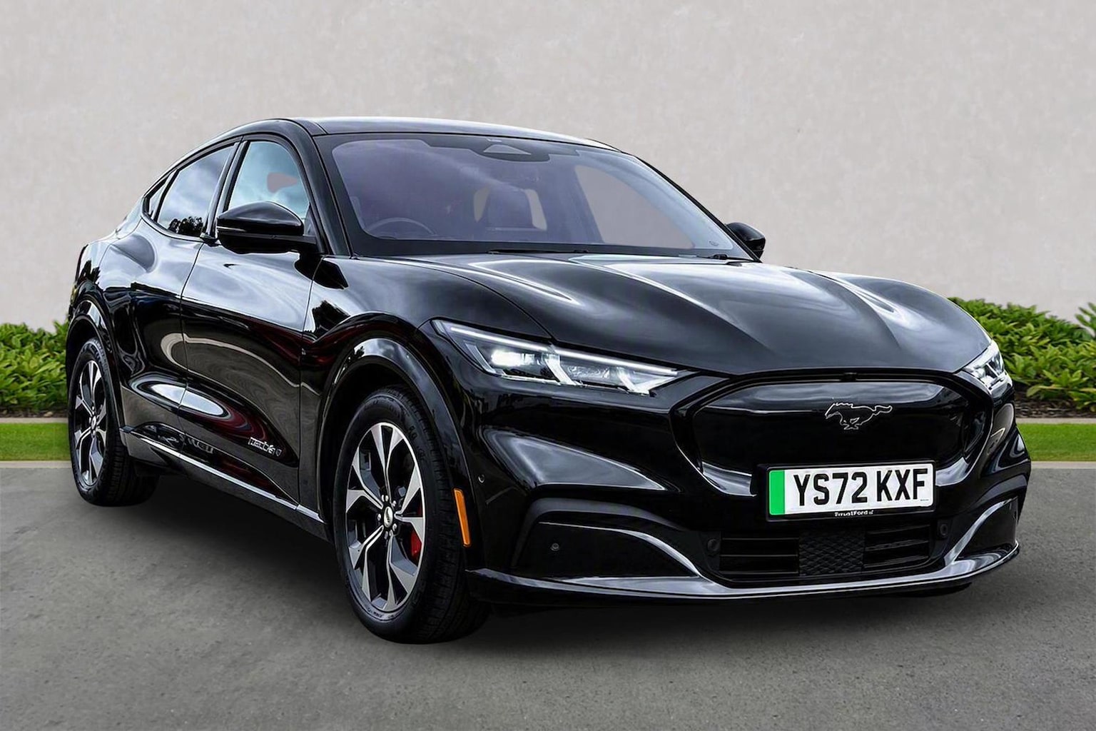 2022 Ford Mustang Mach-E