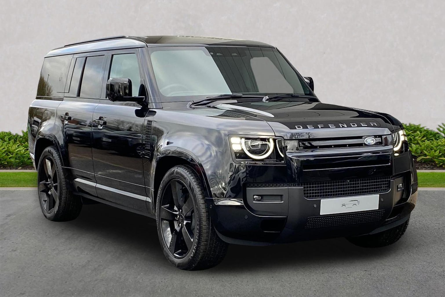 New In Stock LAND ROVER DEFENDER 3.0 D350 X-Dynamic Hse 130 5Dr Auto ...