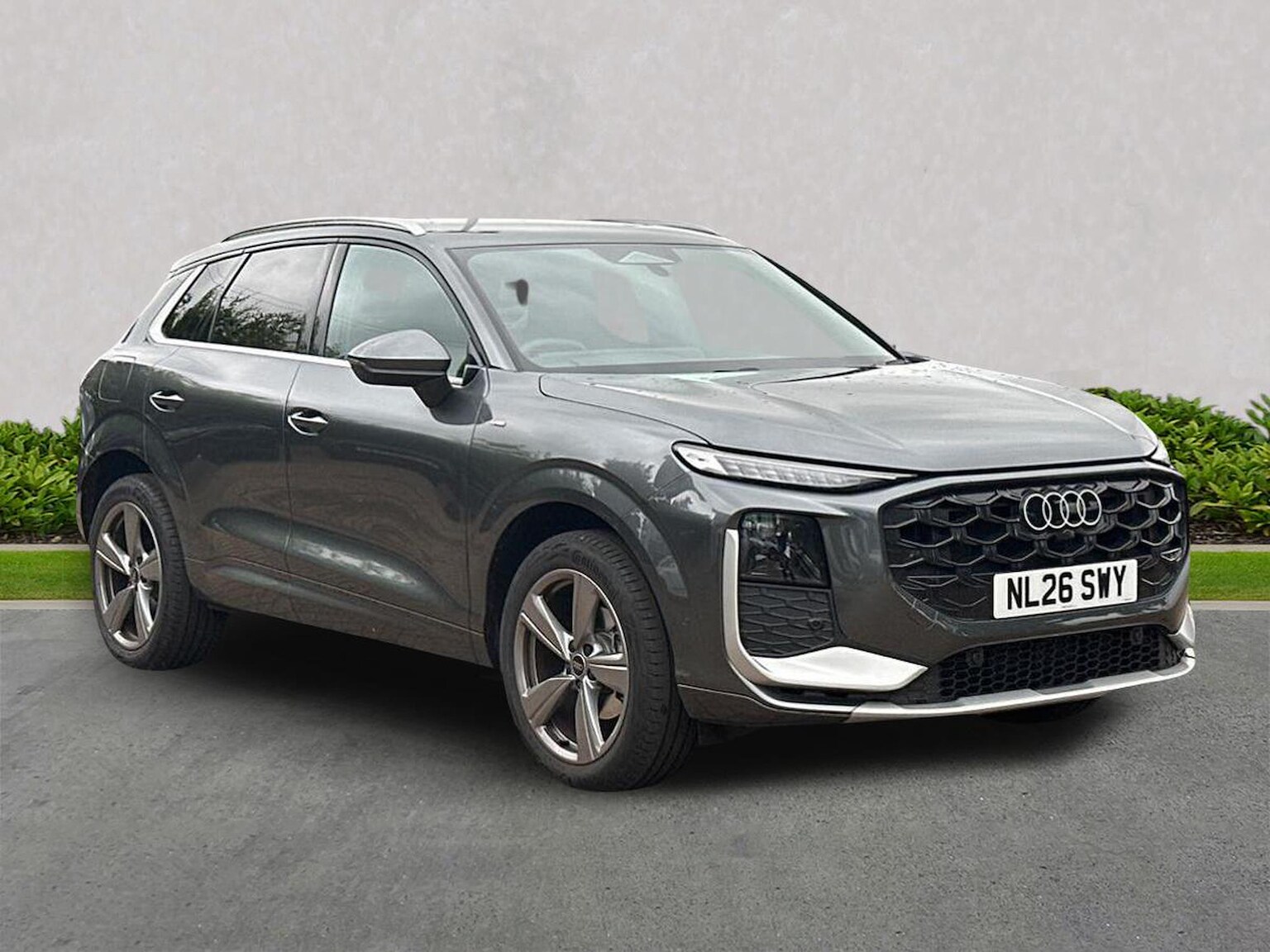 AUDI Q3 ESTATE 2.0 Tfsi Quattro S Line 5Dr S Tronic[Sound+Vision]