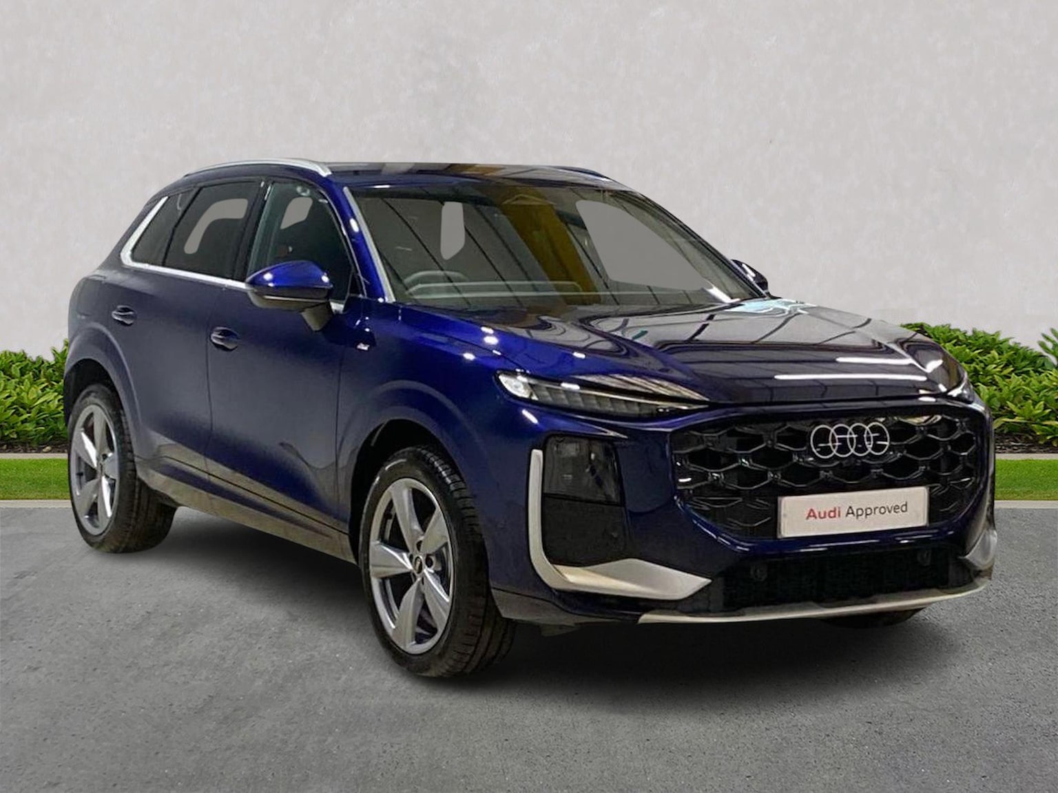AUDI Q3 ESTATE 1.5 Tfsi S Line 5Dr S Tronic [Sound+Vision Pack] (09/2025 - 07/2026)