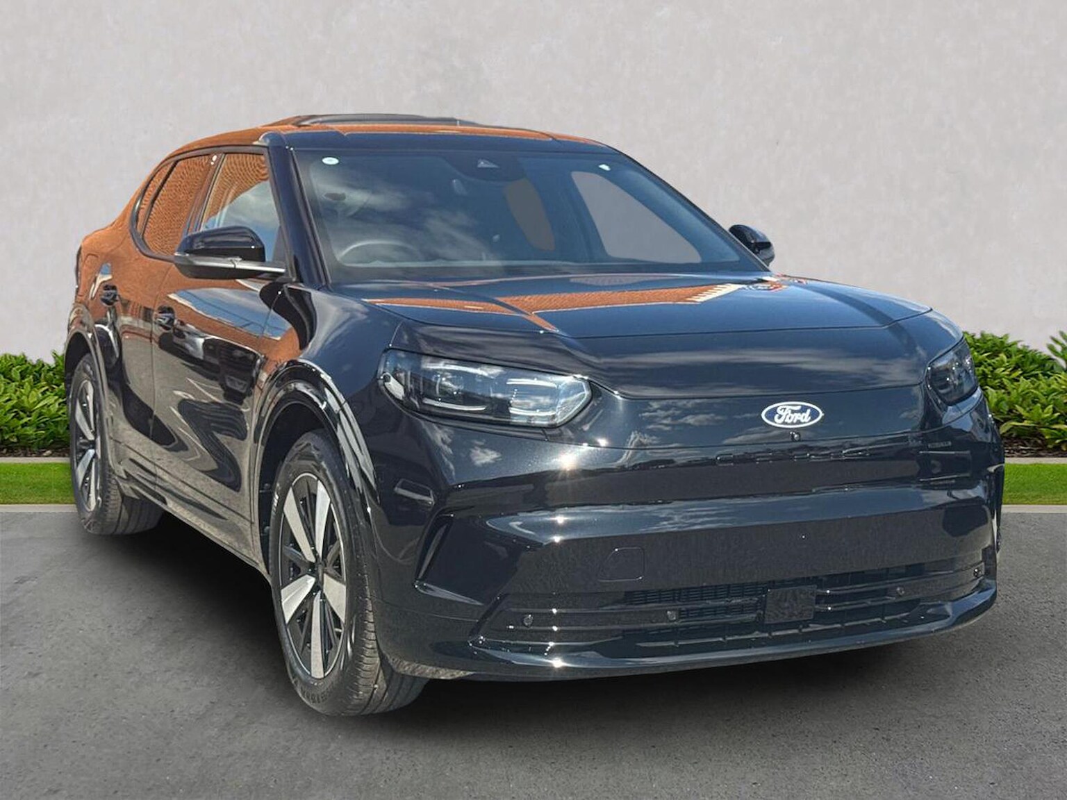 FORD CAPRI ESTATE 210Kw Select 77Kwh 5Dr Auto [Driver Assist Pack]