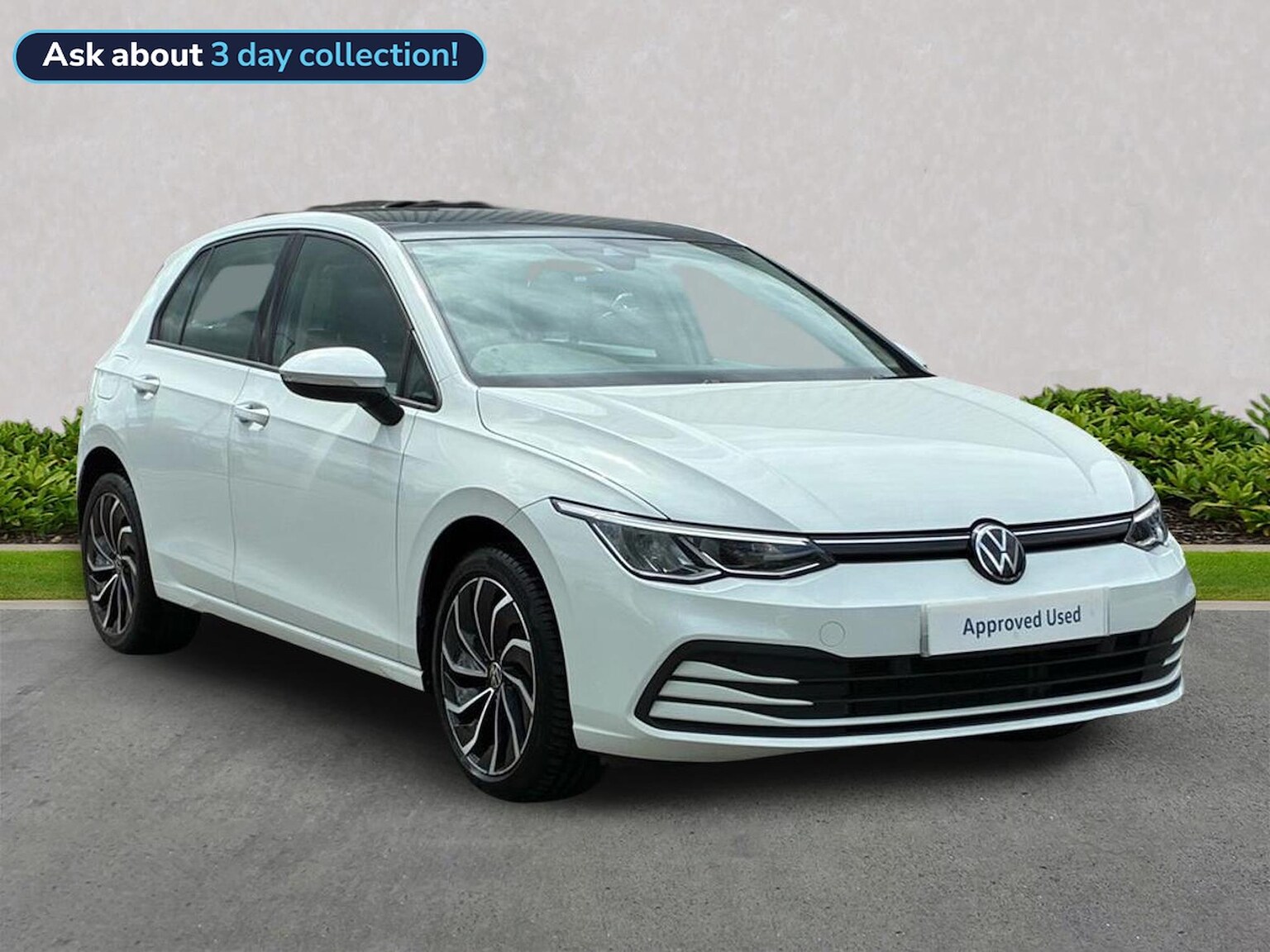 2024 VOLKSWAGEN GOLF HATCHBACK 2024 1.0 ETSI MHEV LIFE HATCHBACK 5DR PETROL HYBRID DSG EURO... photo