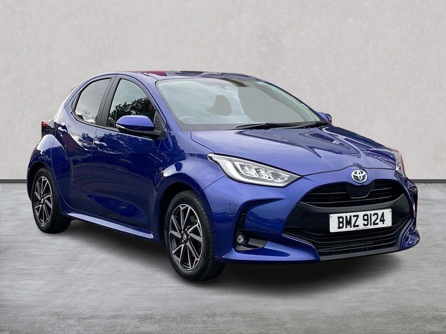TOYOTA YARIS HATCHBACK 1.5 Vvt-H Design Hatchback 5Dr Petrol Hybrid E-Cvt Euro 6 (S/S) (116 Ps)