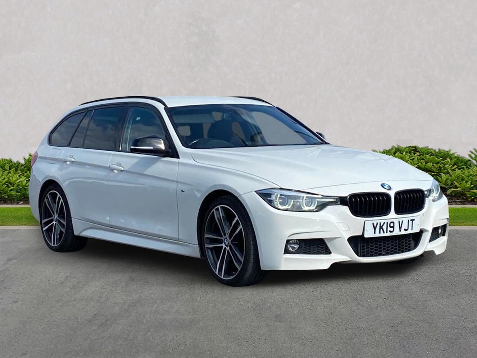 BMW 3 SERIES TOURING SPECIAL EDITION 320I M Sport Shadow Edition 5Dr Step Auto