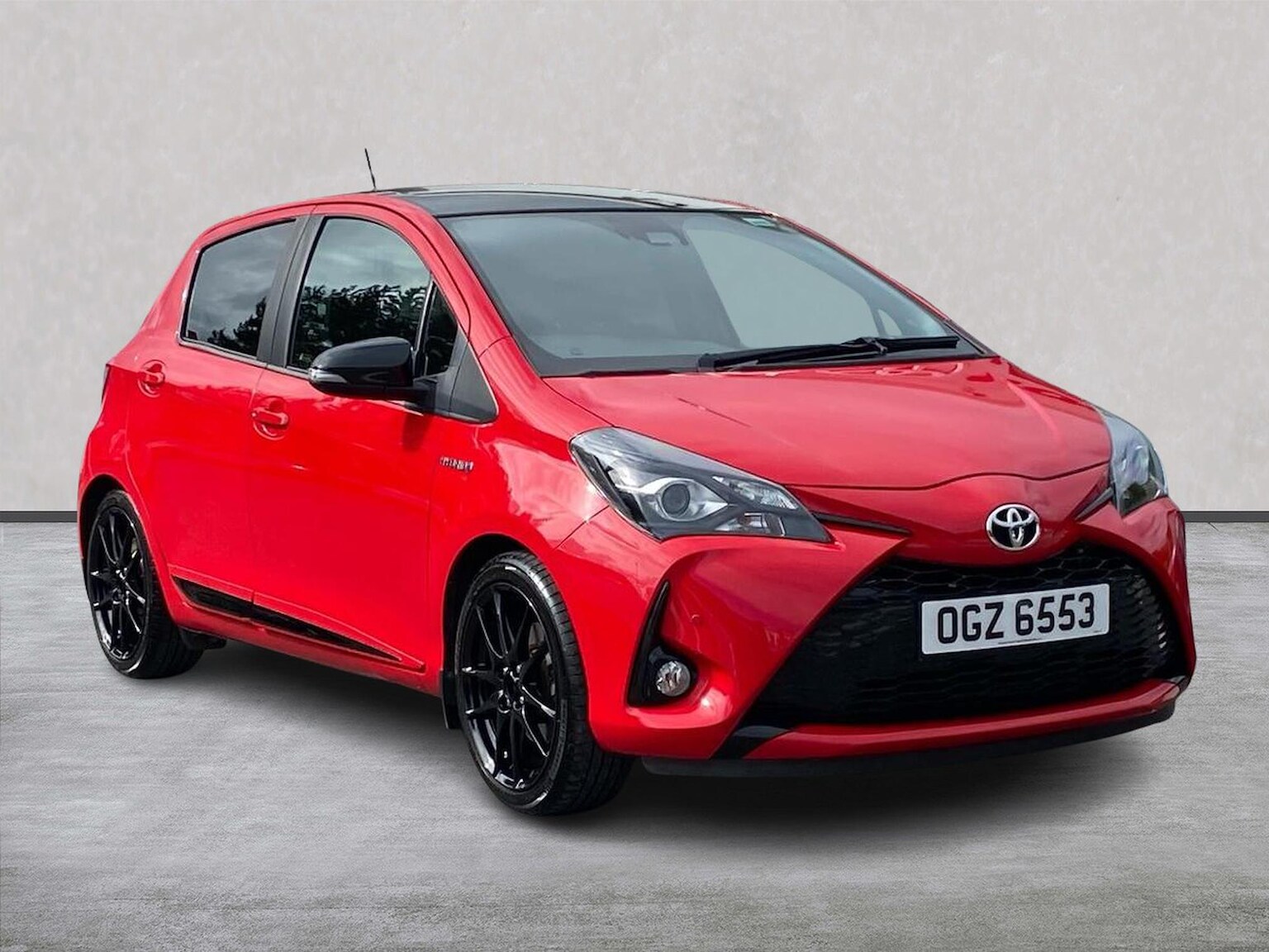 TOYOTA YARIS HATCHBACK 1.5 Hybrid Gr-Sport 5Dr Cvt