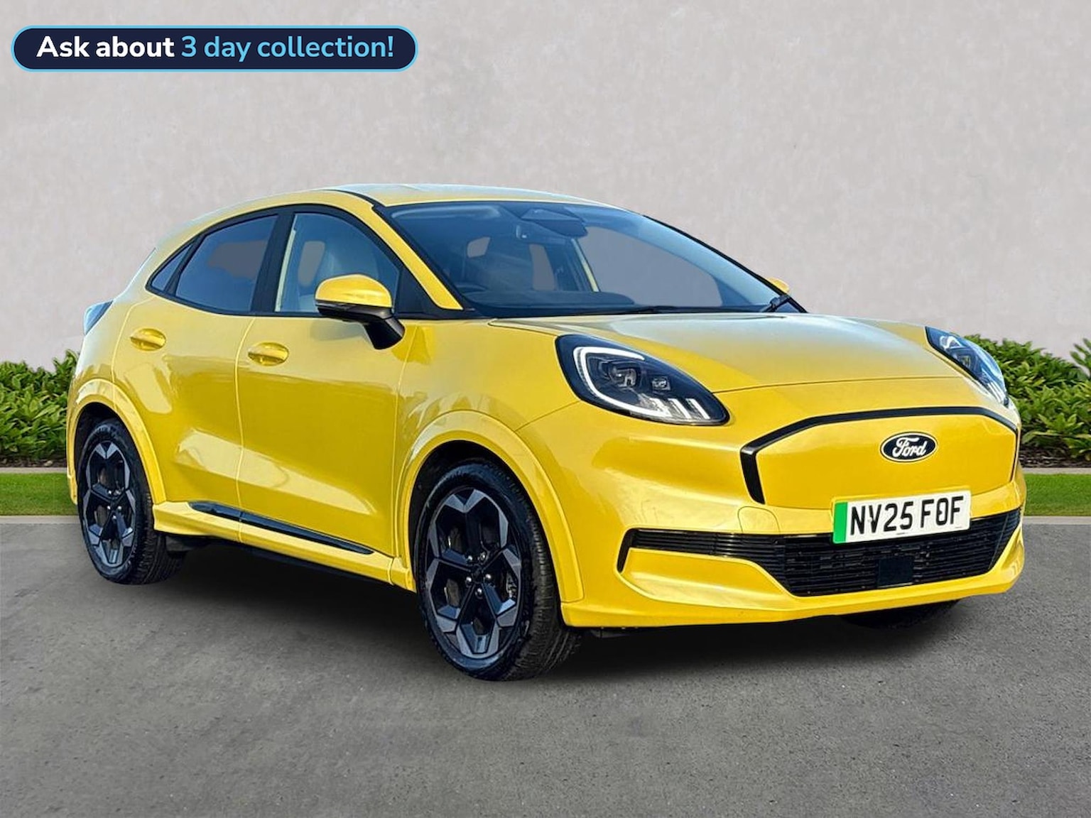 Nearly New FORD PUMA 123Kw Premium 43Kwh 5Dr Auto 2025 | Lookers Car Hub