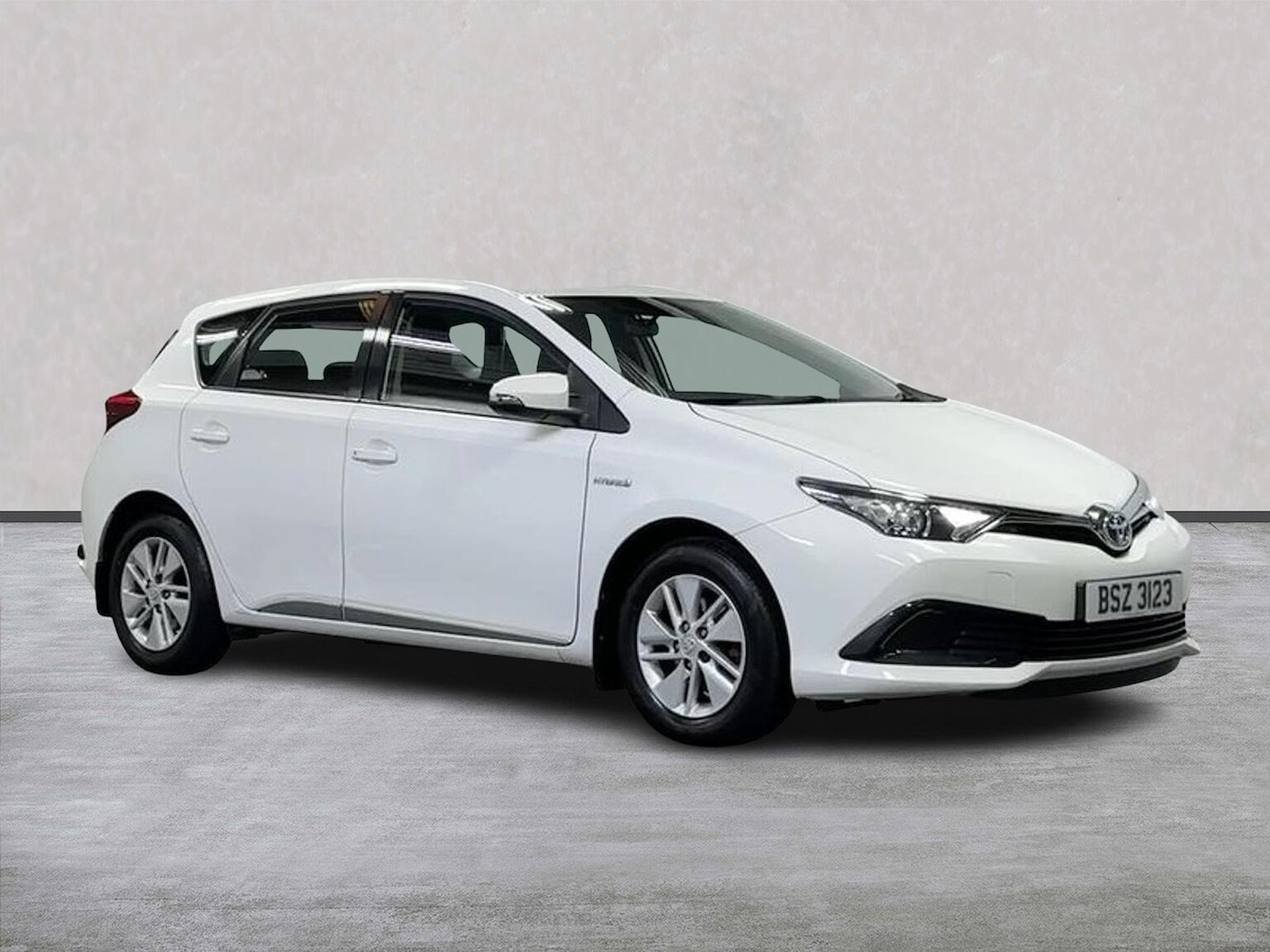 TOYOTA AURIS HATCHBACK 1.8 Vvt-H Active Hatchback 5Dr Petrol Hybrid Cvt Euro 6 (S/S) (136 Ps)