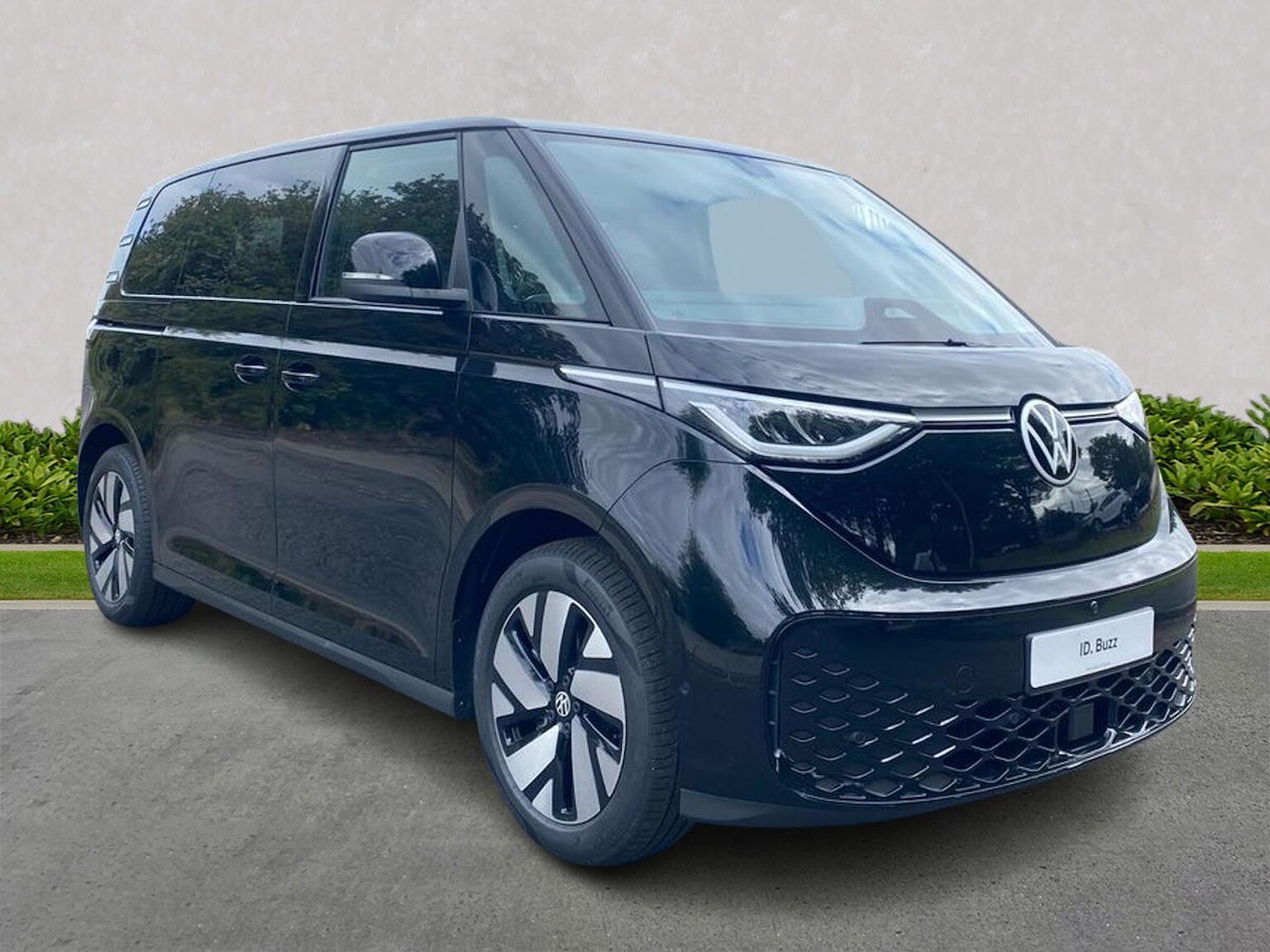 VOLKSWAGEN ID. BUZZ ESTATE 210Kw Life Pro 79Kwh 5Dr Auto