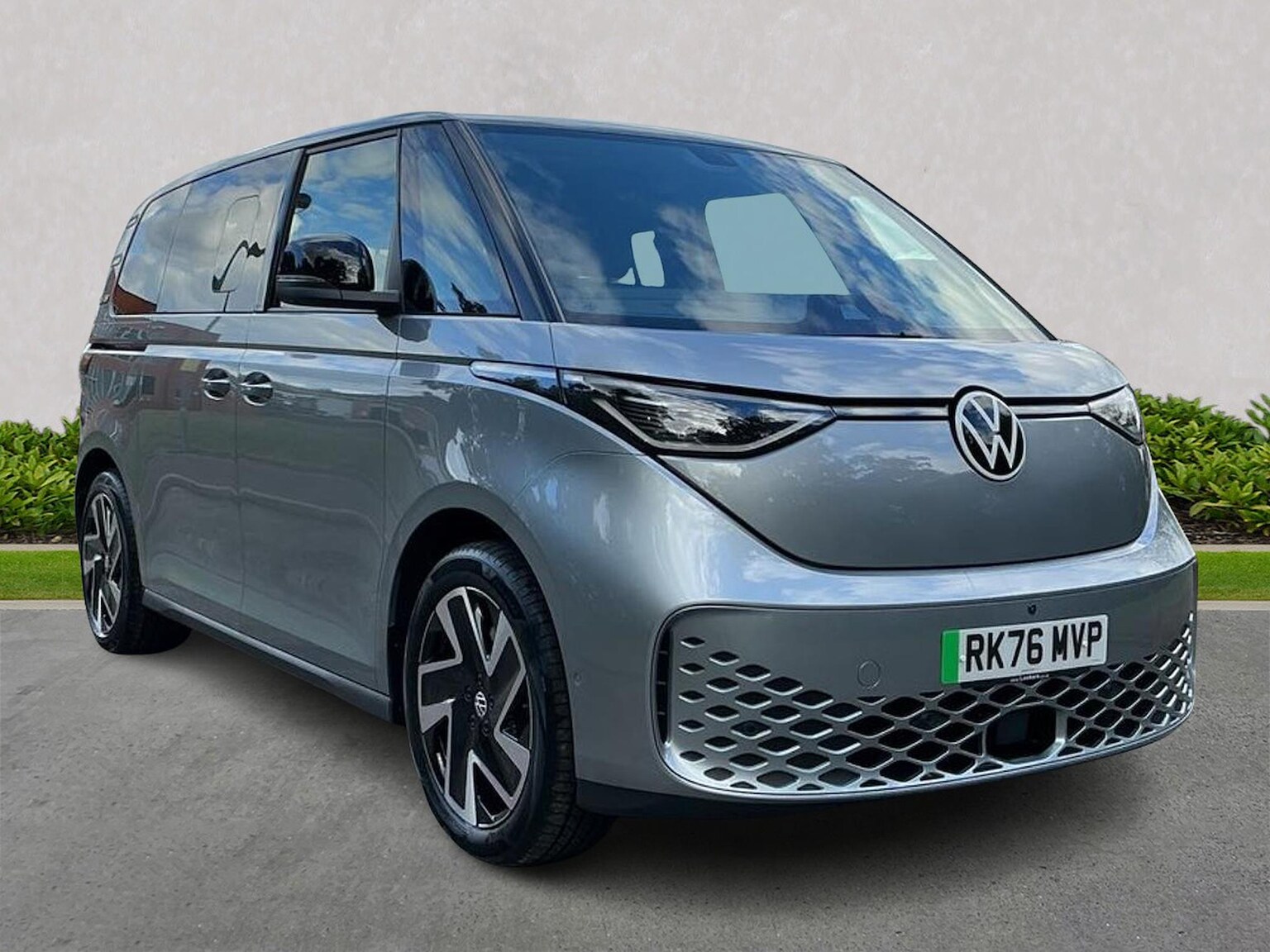 VOLKSWAGEN ID. BUZZ ESTATE 210Kw Style Pro 79Kwh 5Dr Auto