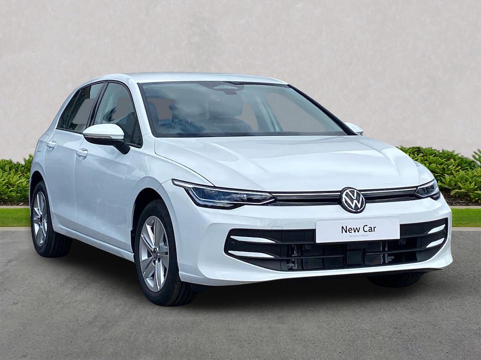 VOLKSWAGEN GOLF HATCHBACK 1.5 Tsi Life 5Dr
