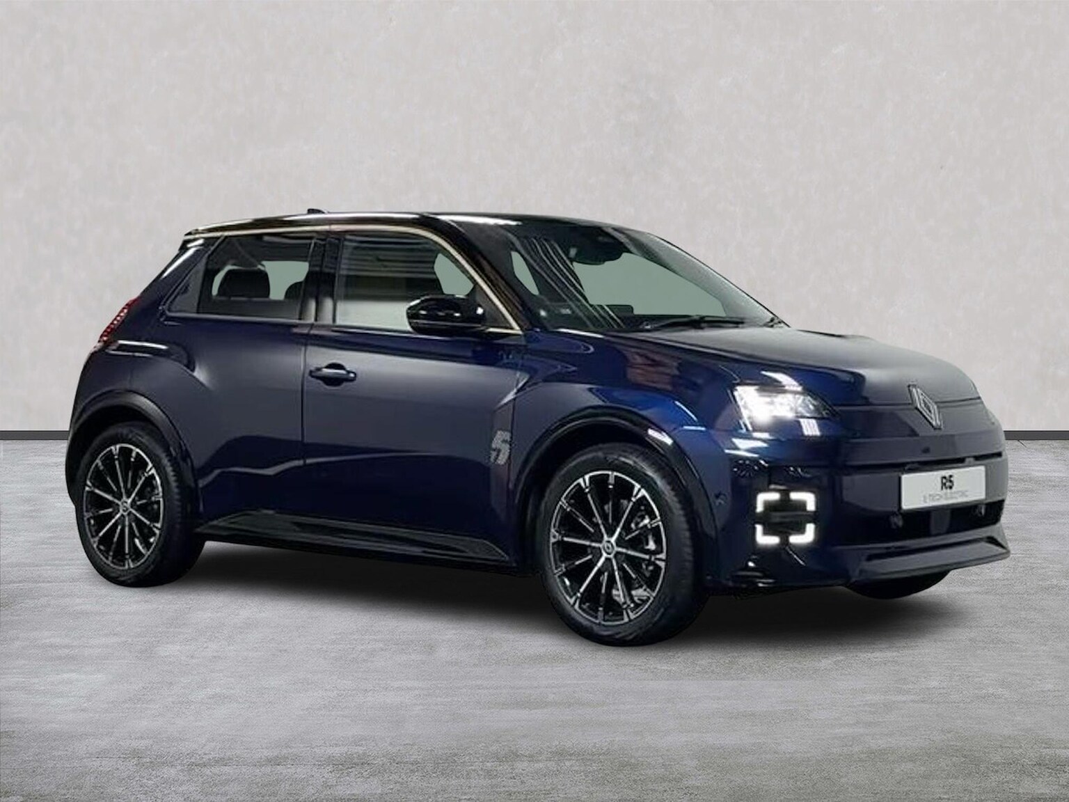 RENAULT 5 E-TECH HATCHBACK 110Kw Iconic Five + Comfort Range 52Kwh 5Dr Auto