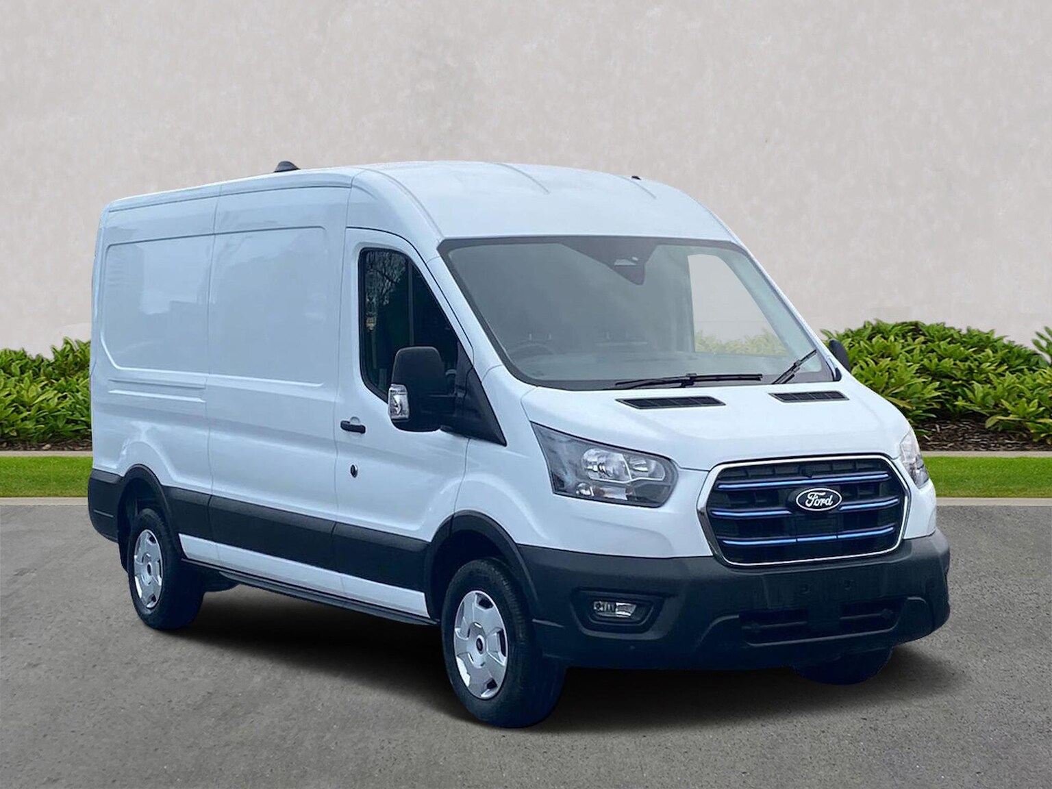 FORD E-TRANSIT 350 L3 RWD 198Kw 68Kwh H2 Trend Van Auto