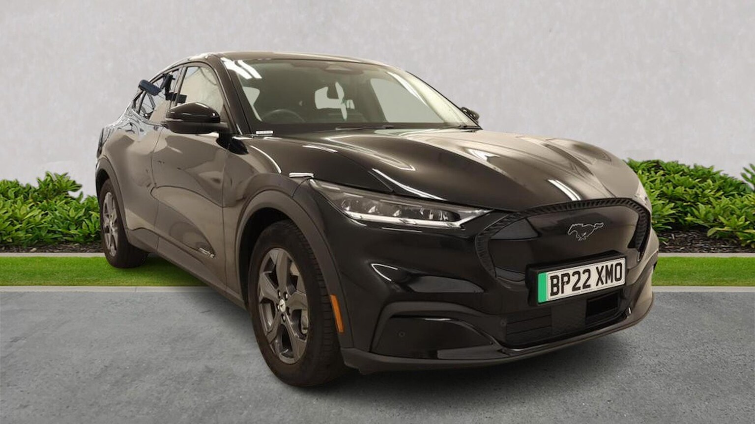 FORD MUSTANG MACH-E ESTATE Standard Range 70Kwh Suv 5Dr Electric Automatic (269 Ps)