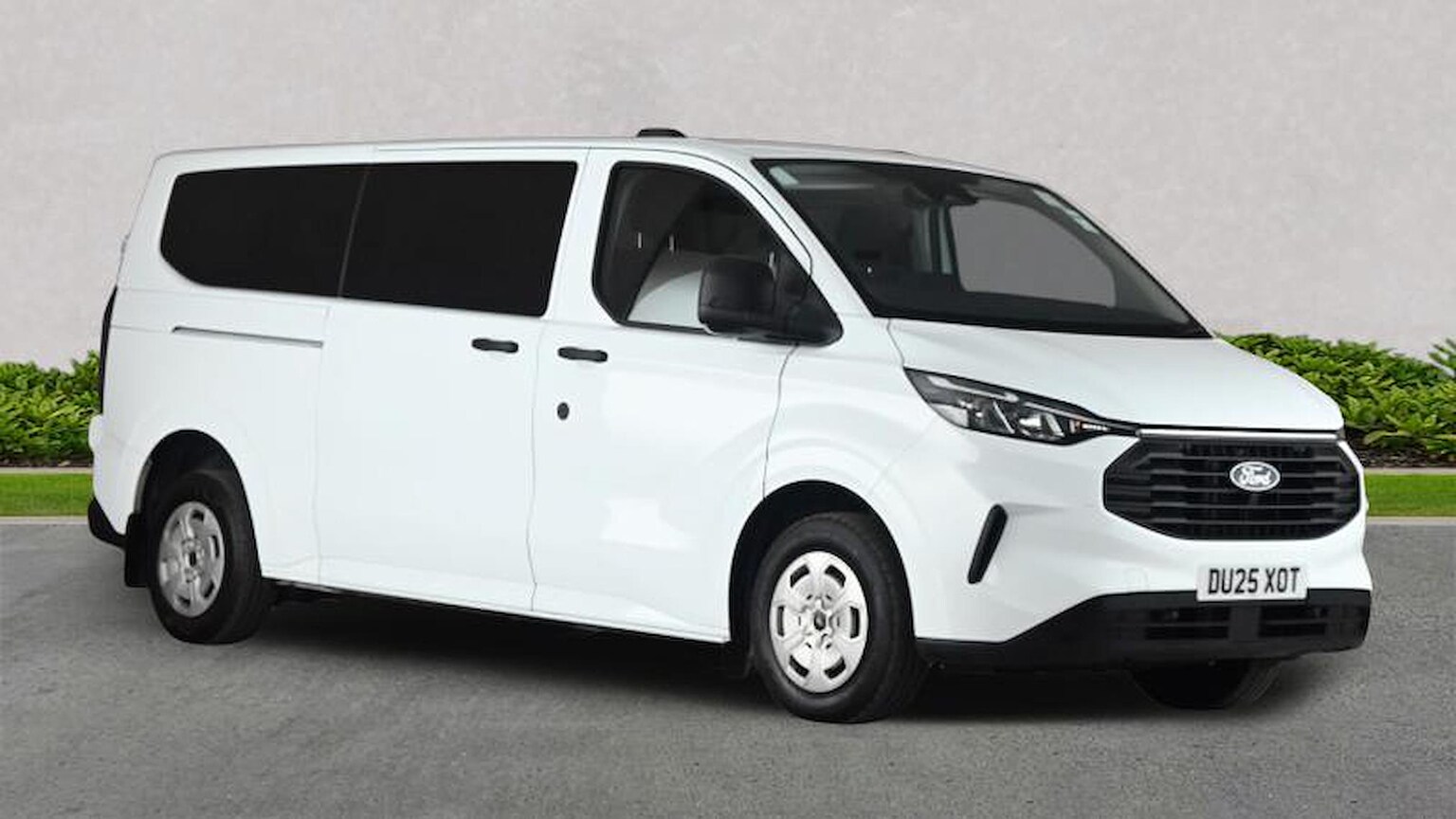 FORD TRANSIT CUSTOM 320 L2 DIESEL FWD 2.0 320 Ecoblue Trend Kombi Double Cab 5Dr Diesel Manual L2 H1 Euro 6 (S/S) (136 Ps)