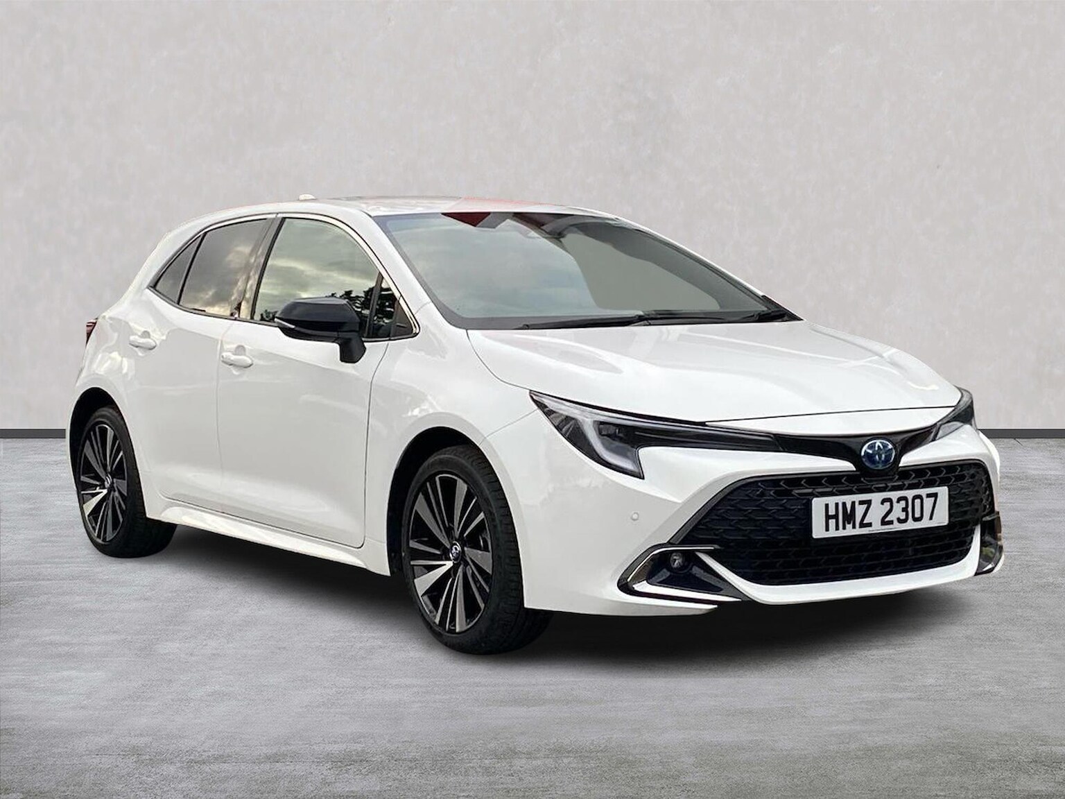 TOYOTA COROLLA HATCHBACK 1.8 VVT-h Design Hatchback 5dr Petrol Hybrid CVT Euro 6 (s/s) (140 ps)
