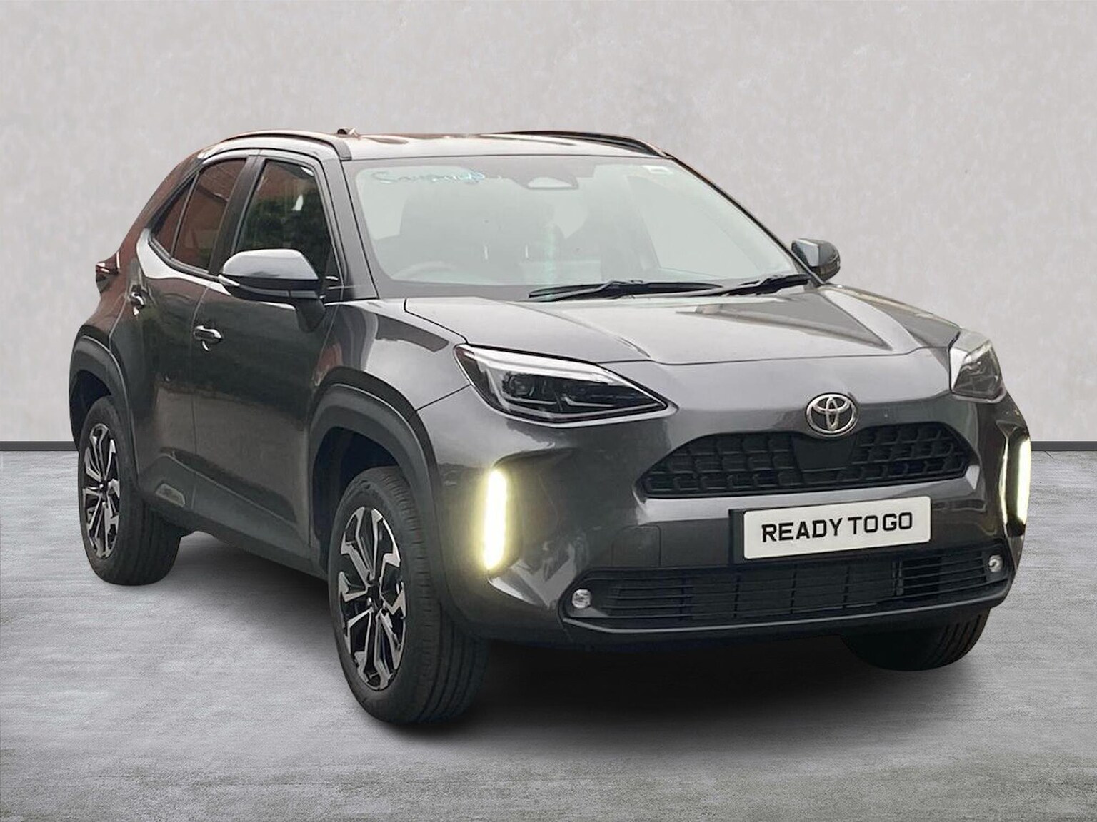TOYOTA YARIS CROSS ESTATE 1.5 Hybrid Design 5Dr Cvt