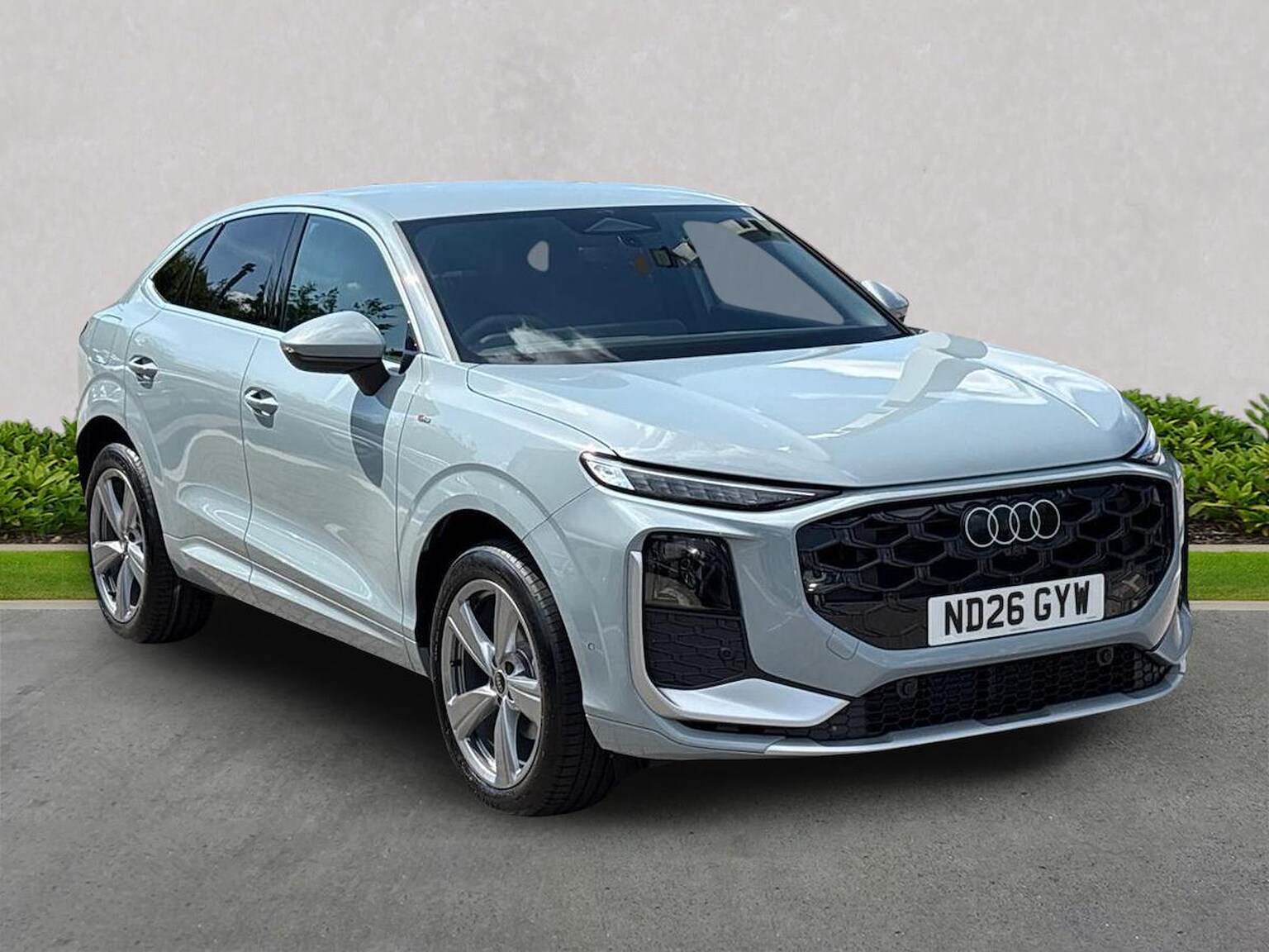 AUDI Q3 SPORTBACK 2.0 Tfsi Quattro S Line 5Dr S Tronic[Sound+Vision] (10/2025 - 07/2026)